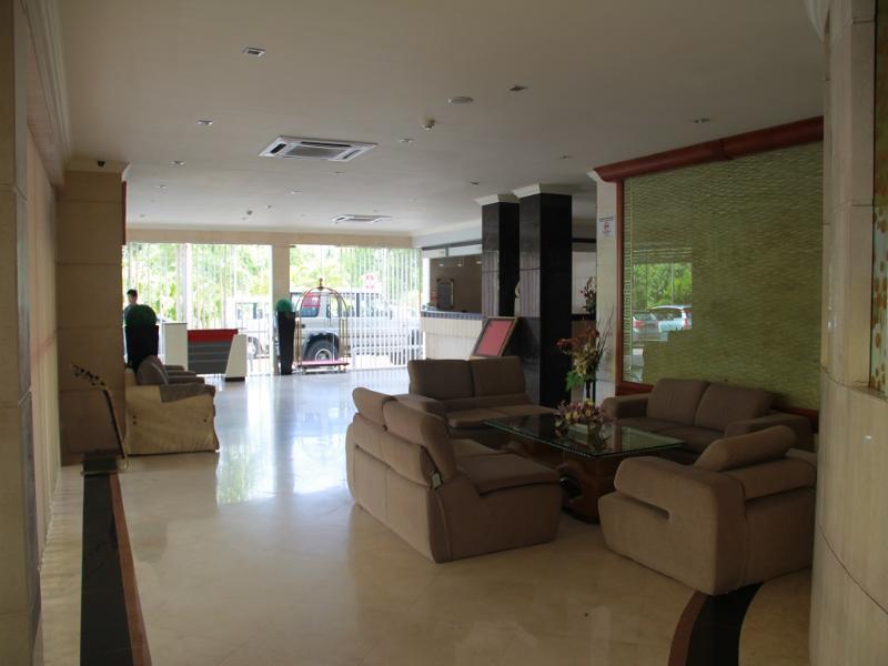 Palm Garden Hotel Brunei Bandar Seri Begawan Buitenkant foto