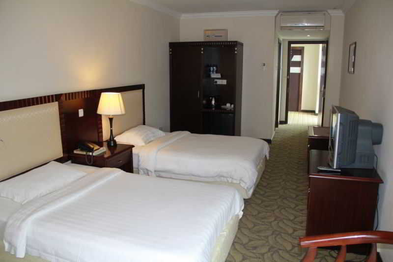 Palm Garden Hotel Brunei Bandar Seri Begawan Buitenkant foto